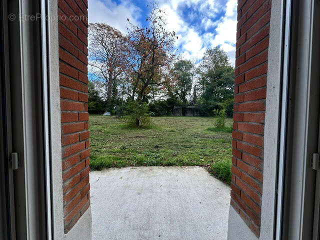 Appartement à DREMIL-LAFAGE