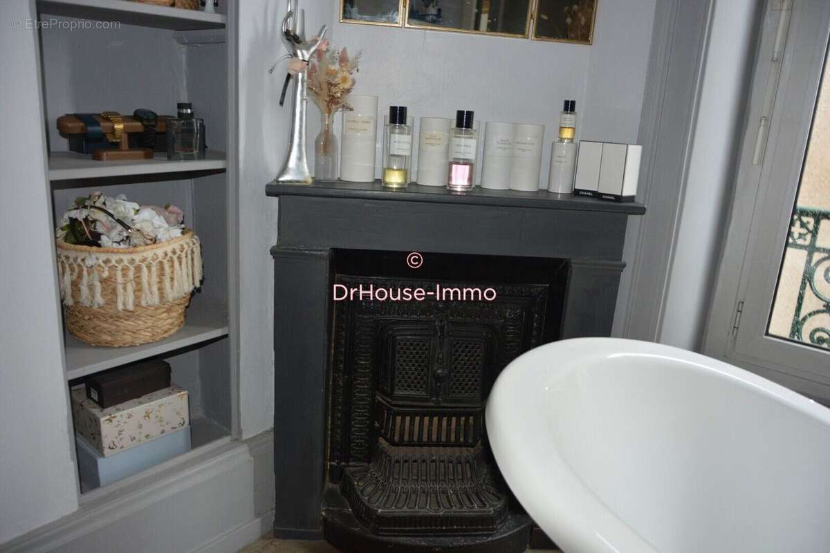 Appartement 143 m² à Limoges  - photo 4