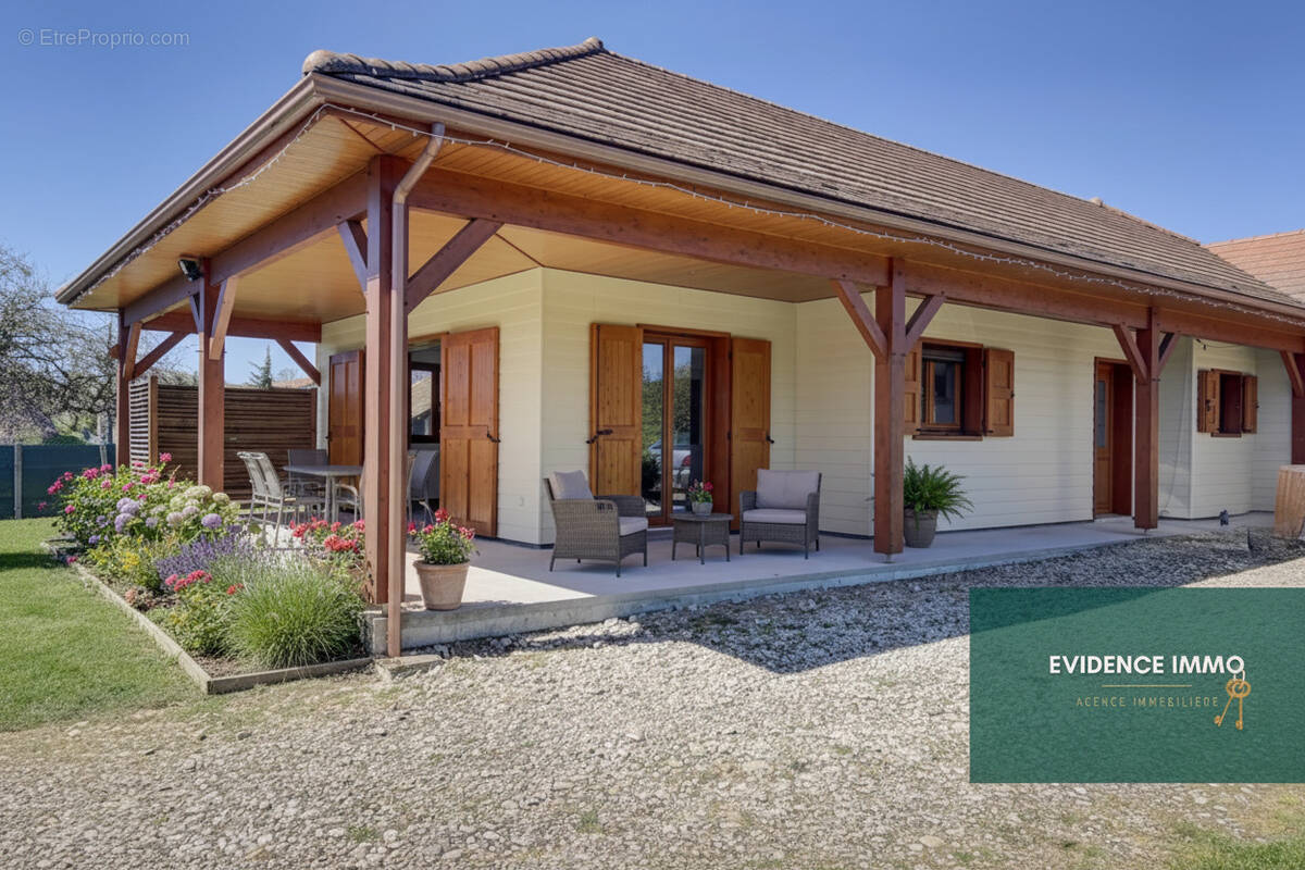 Maison à CHEZENEUVE