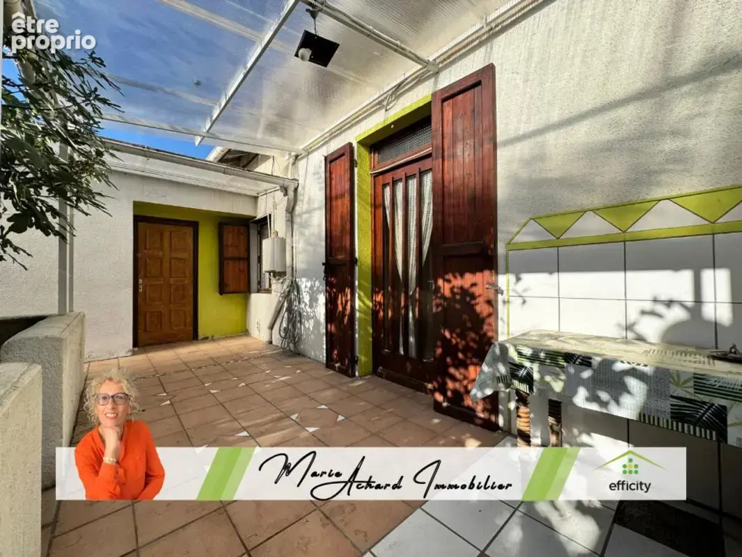 Maison 5 pièces 104 m² à vendre à Chasse-Sur-Rhone (38670) - photo 1