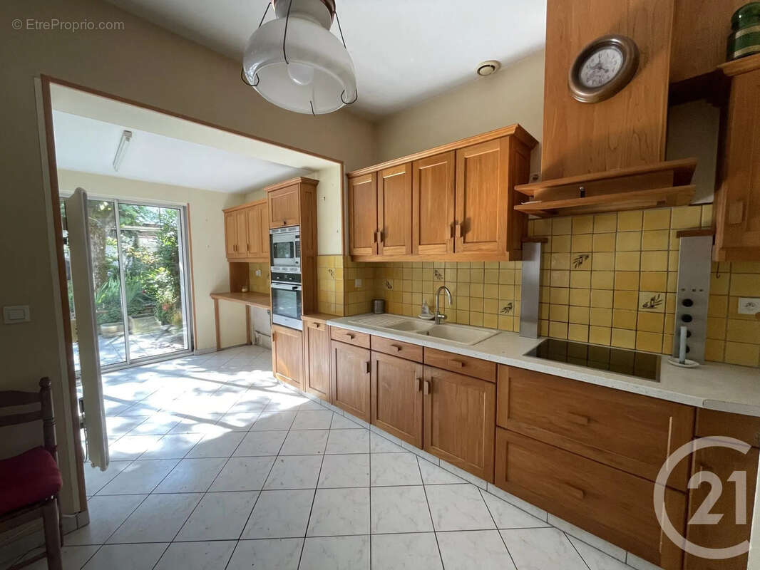Maison 102 m² à Royan  - photo 7
