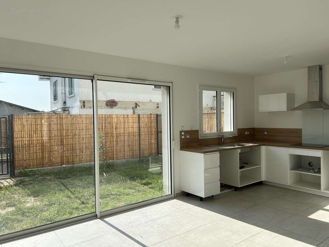 Maison à GUJAN-MESTRAS