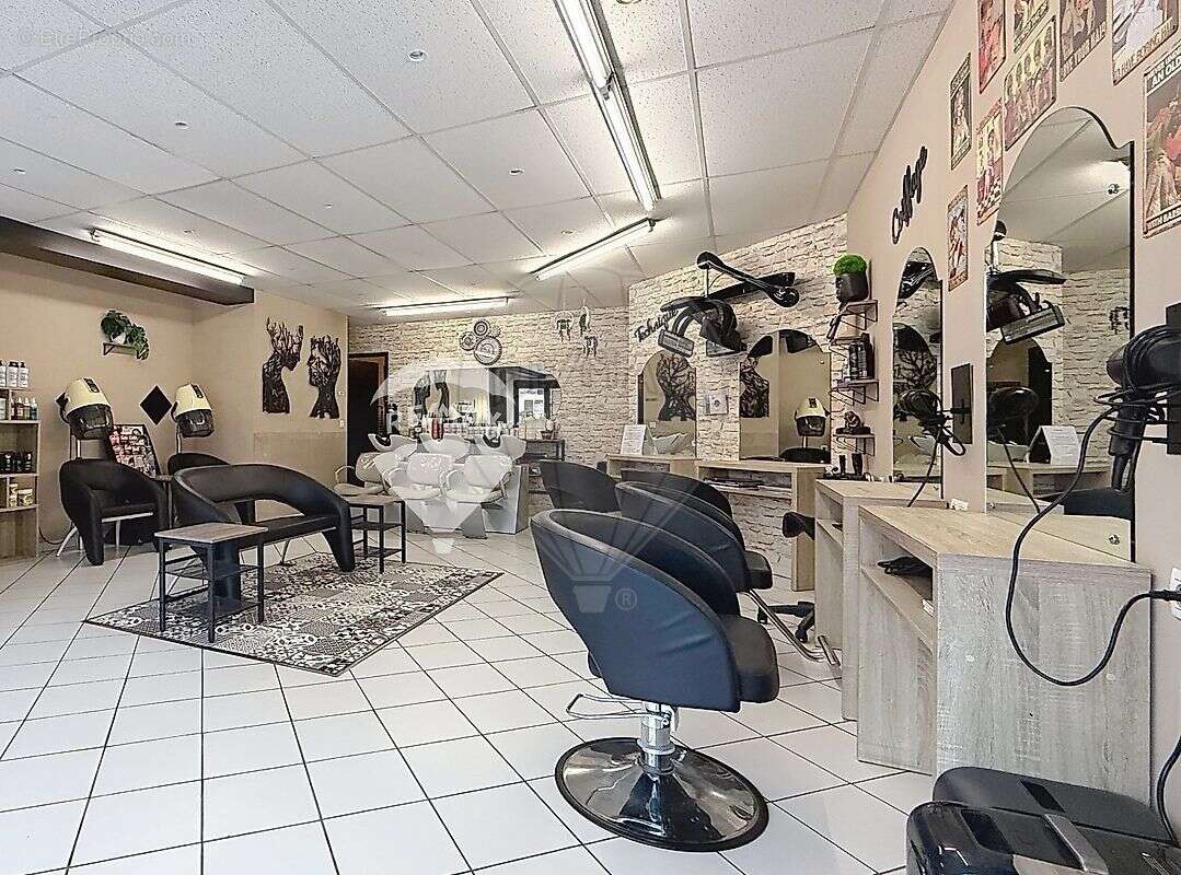 Commerce à SAINT-VALERIEN