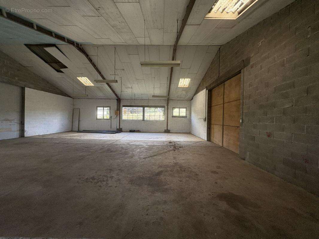 Maison à SAINT-MAMET-LA-SALVETAT