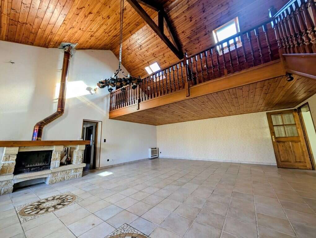 Maison à BESSEY-LES-CITEAUX