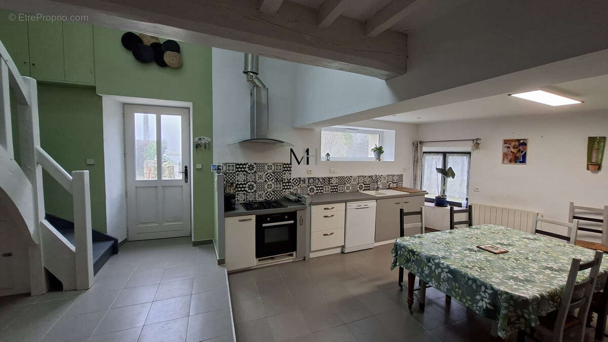 Maison à SAINT-PIERRE-DES-NIDS