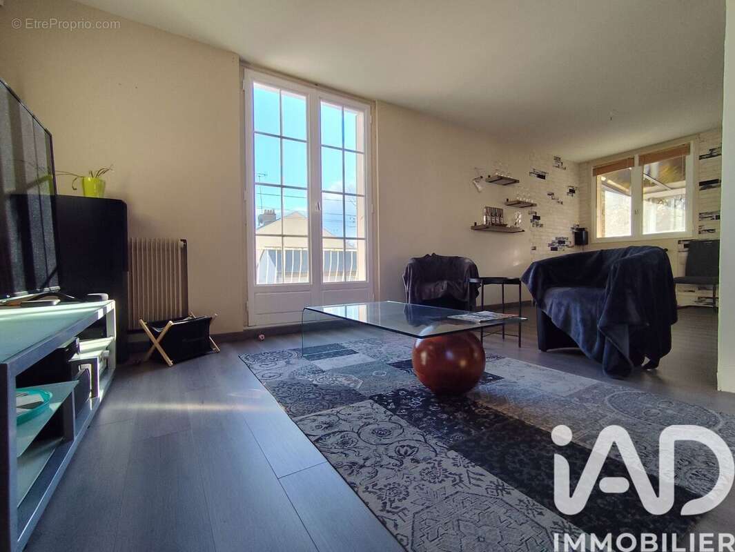 Photo 5 - Maison à SAINT-JEAN-DE-LA-RUELLE