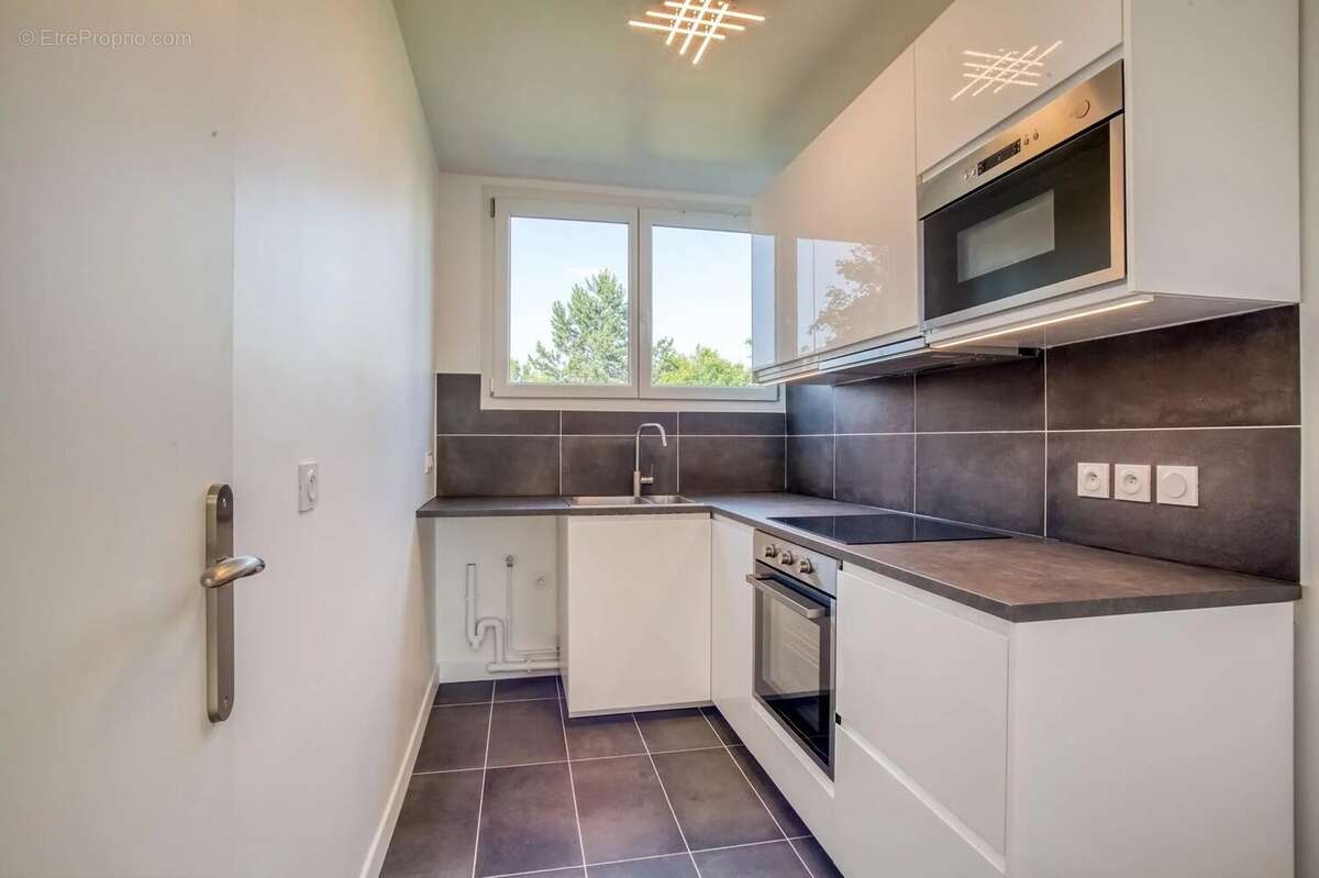 Appartement à RUEIL-MALMAISON