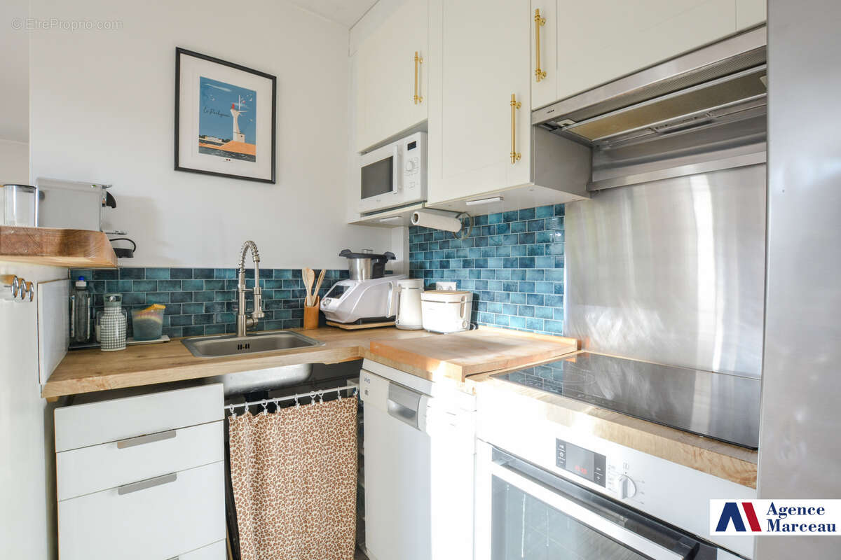 Appartement à COURBEVOIE