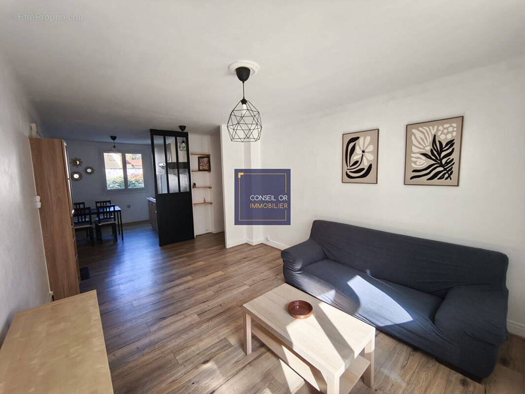 Appartement à OULLINS