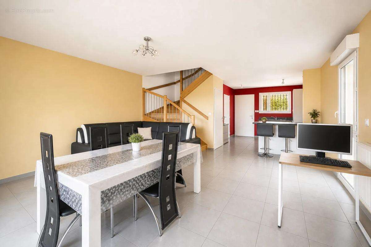 Maison 4 pièces moderne style contemporaine de 82 m² à Marseille - photo 4