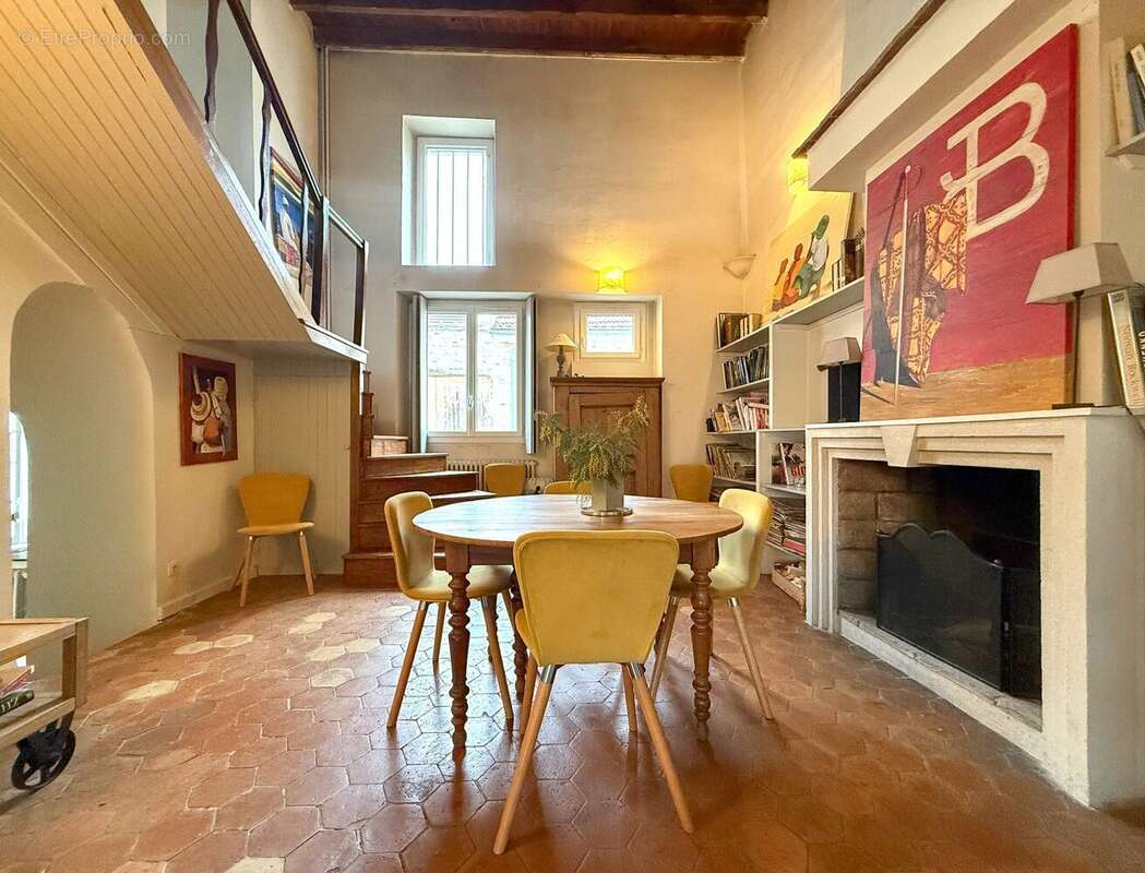 Maison à LEUVILLE-SUR-ORGE