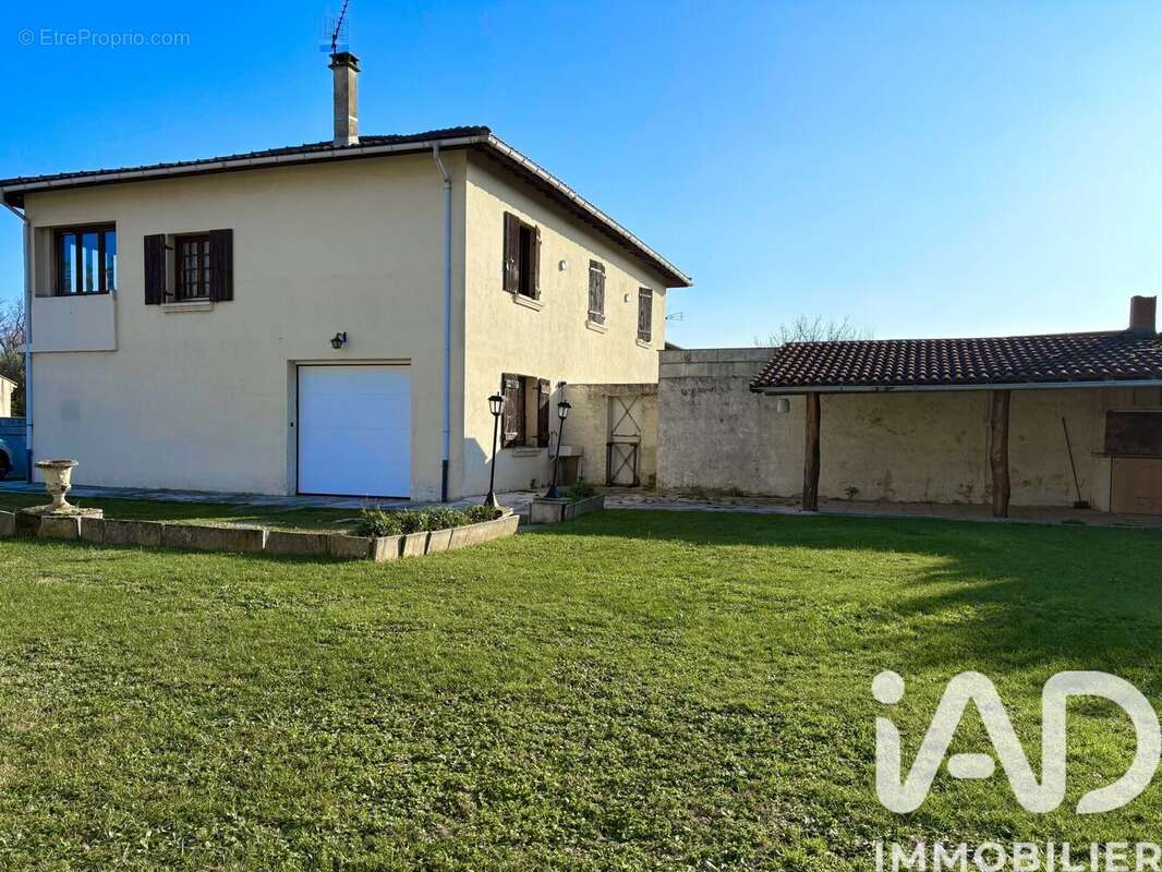 Photo 2 - Maison à ANNEYRON