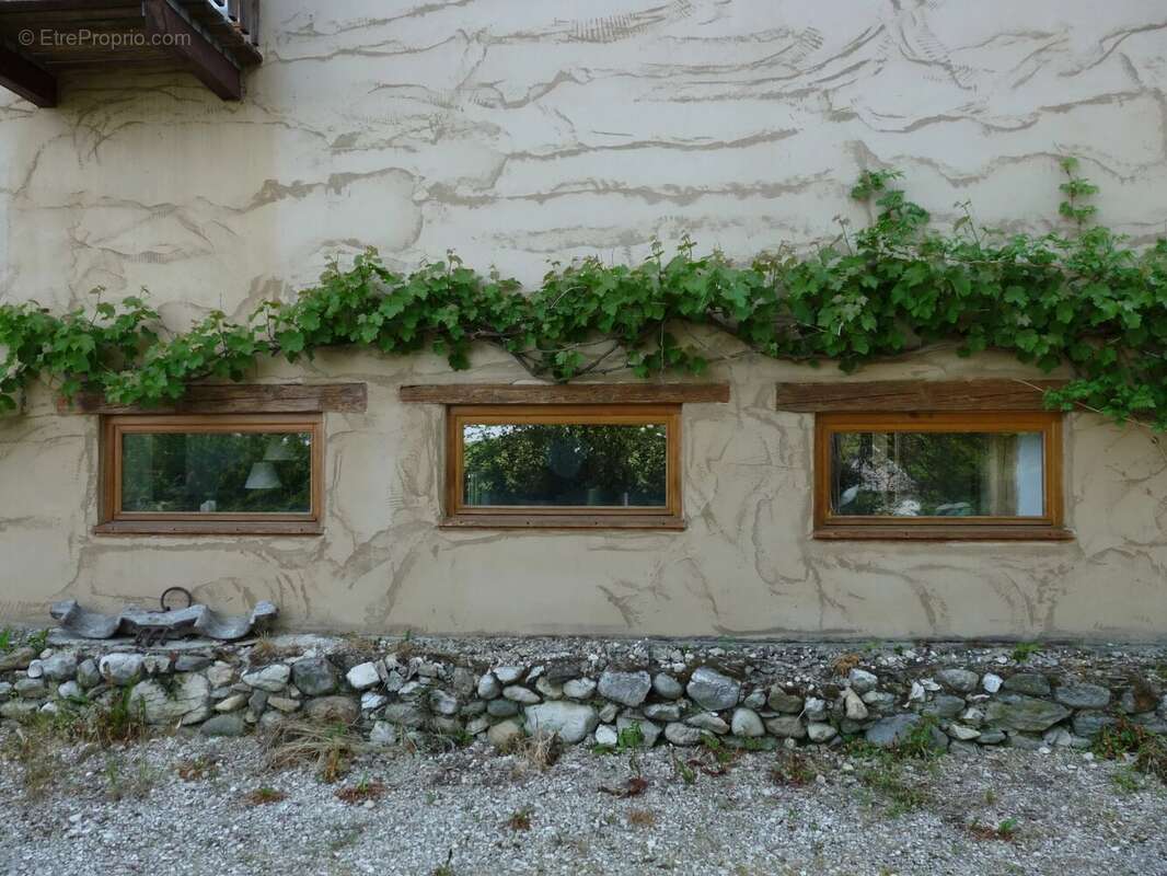 Maison à MERLAS