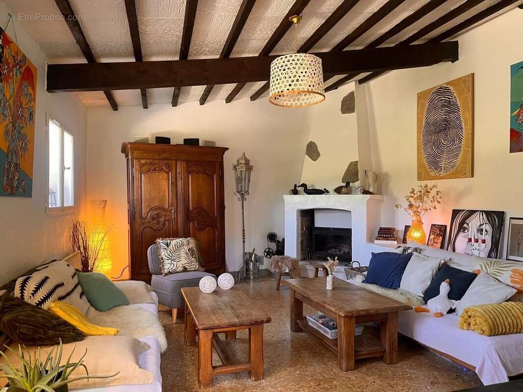 Maison à LA GARDE-FREINET