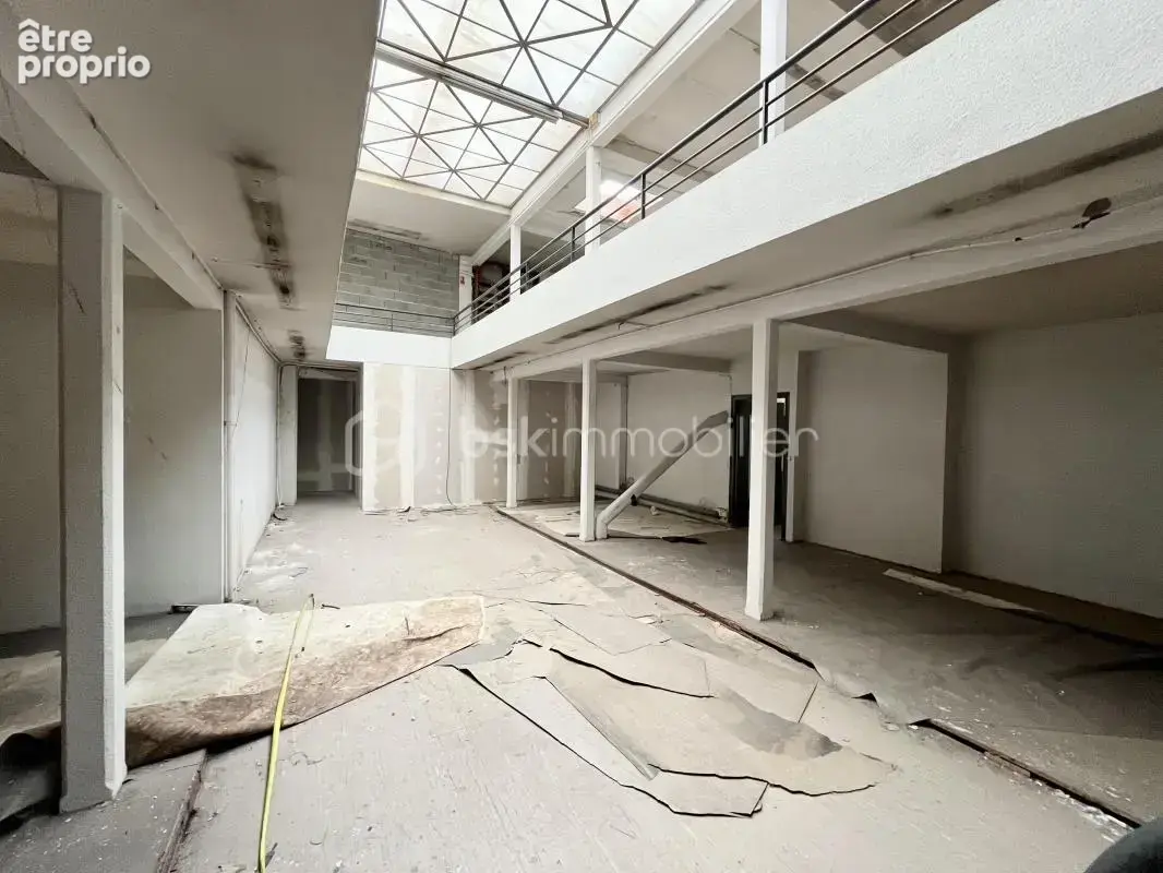 Immeuble à réhabiliter – Hyper centre Villefranche-sur-Saône – Fort potentiel investisseurs - photo 4