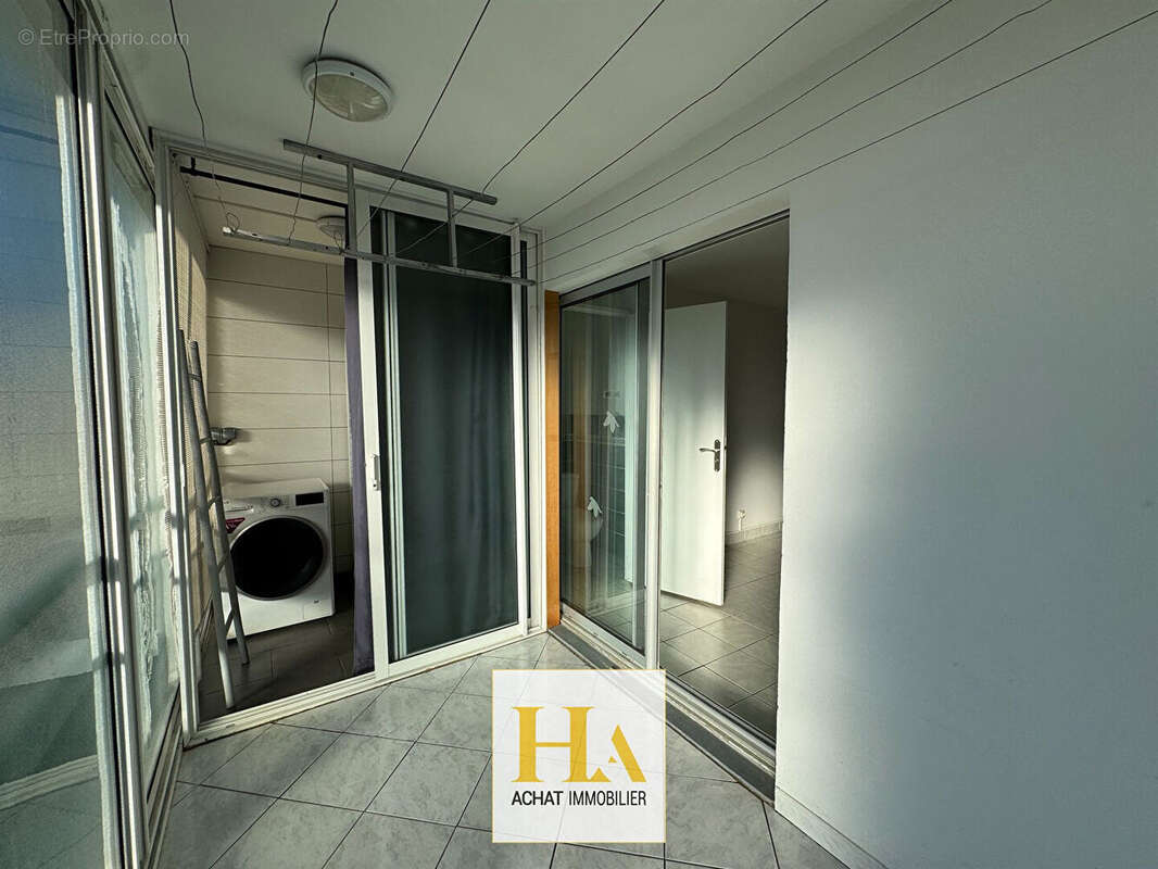 Appartement à SAINT-DENIS