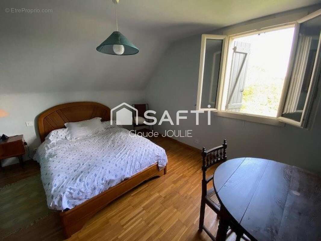 Maison 177 m² à Saint-Remy  - photo 7