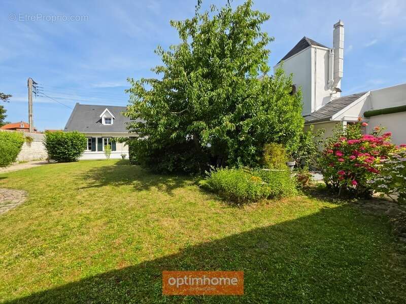 Propriete 273 m² 6 chambres jardin expo sud - photo 35