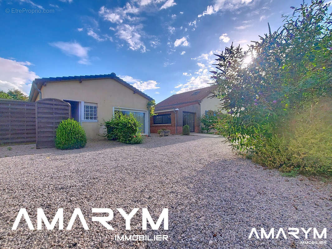 Maison à VAUDRICOURT