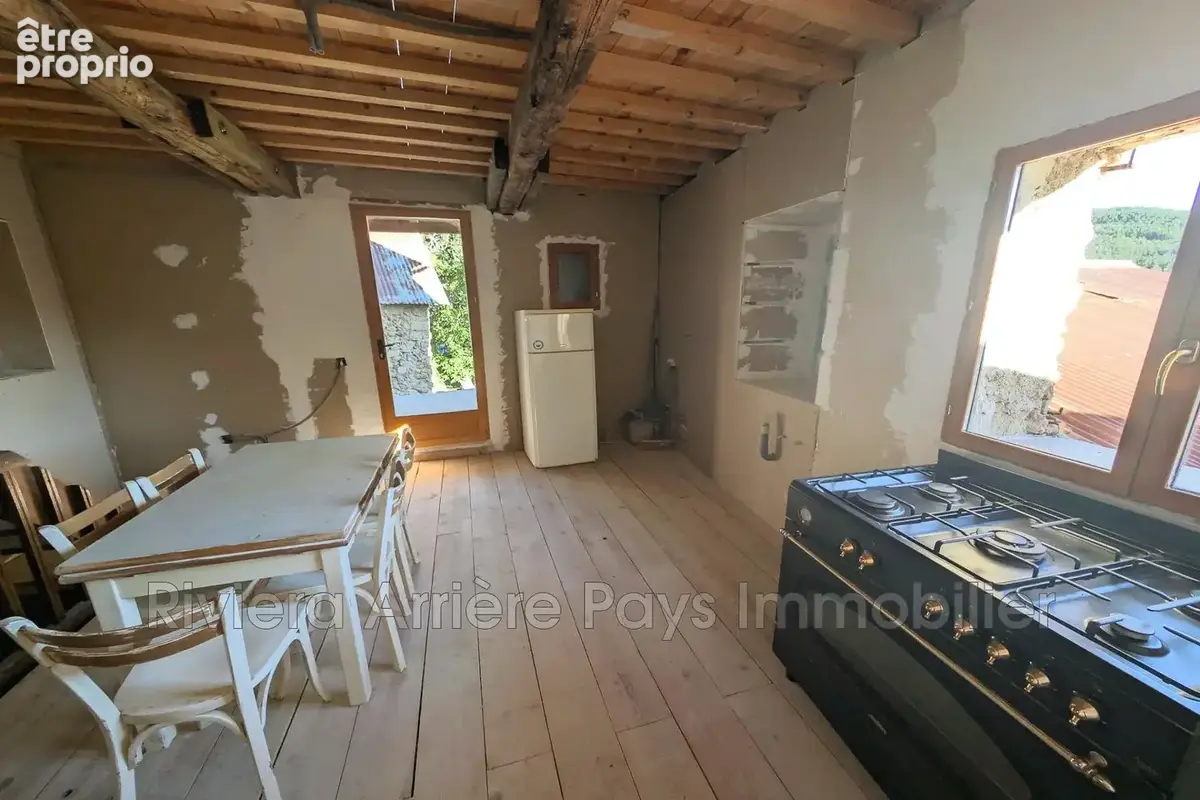 Maison 3 pièces 51 m² à vendre à Guillaumes (06470) - photo 5