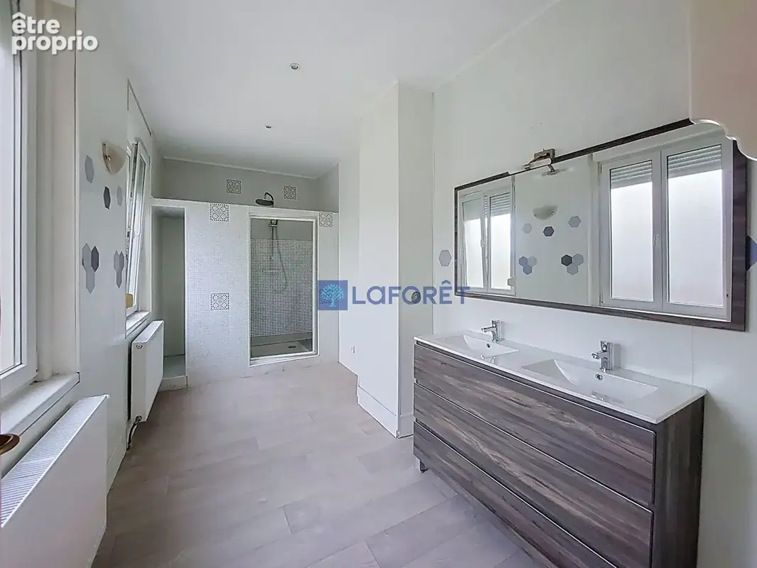 Maison Saint Quentin 6 pièce(s) 181.27 m2 - photo 7