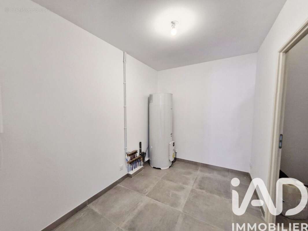 Photo 8 - Maison à NISSAN-LEZ-ENSERUNE