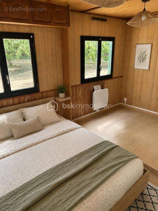 Chalet de 55 m² situé dans un domaine à Egriselles le Bocage - photo 2
