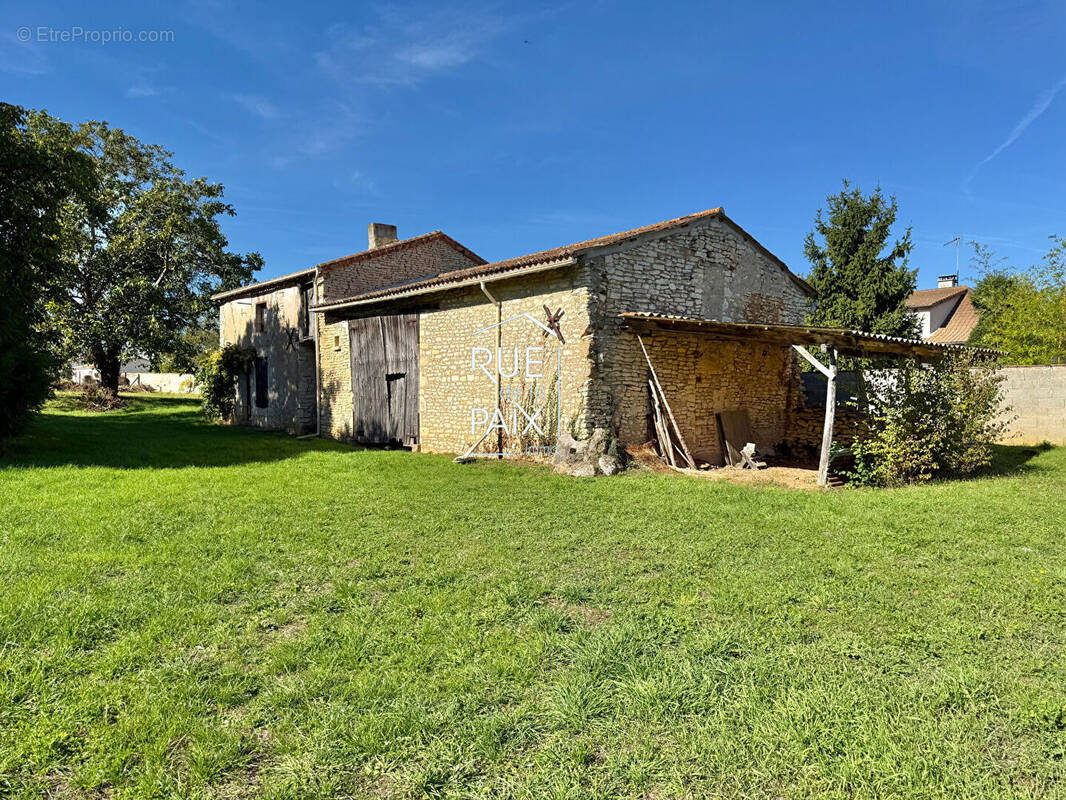 Maison à CHAMPIGNY-LE-SEC