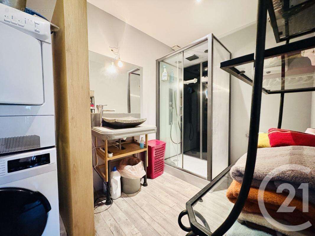 Maison à SAINT-JUNIEN