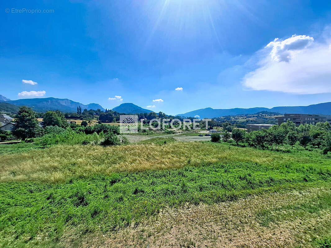 Appartement à COGNIN