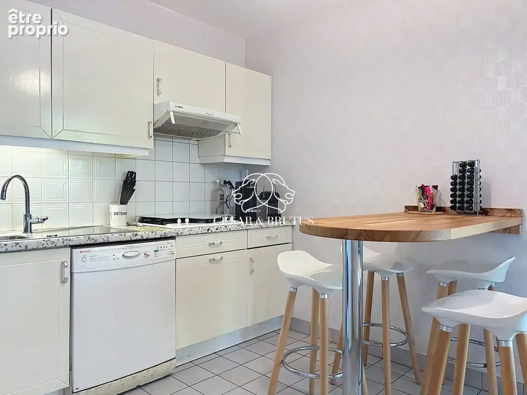 Appartement 3 pièces 74 m² à vendre à Villeurbanne (69100) - photo 4