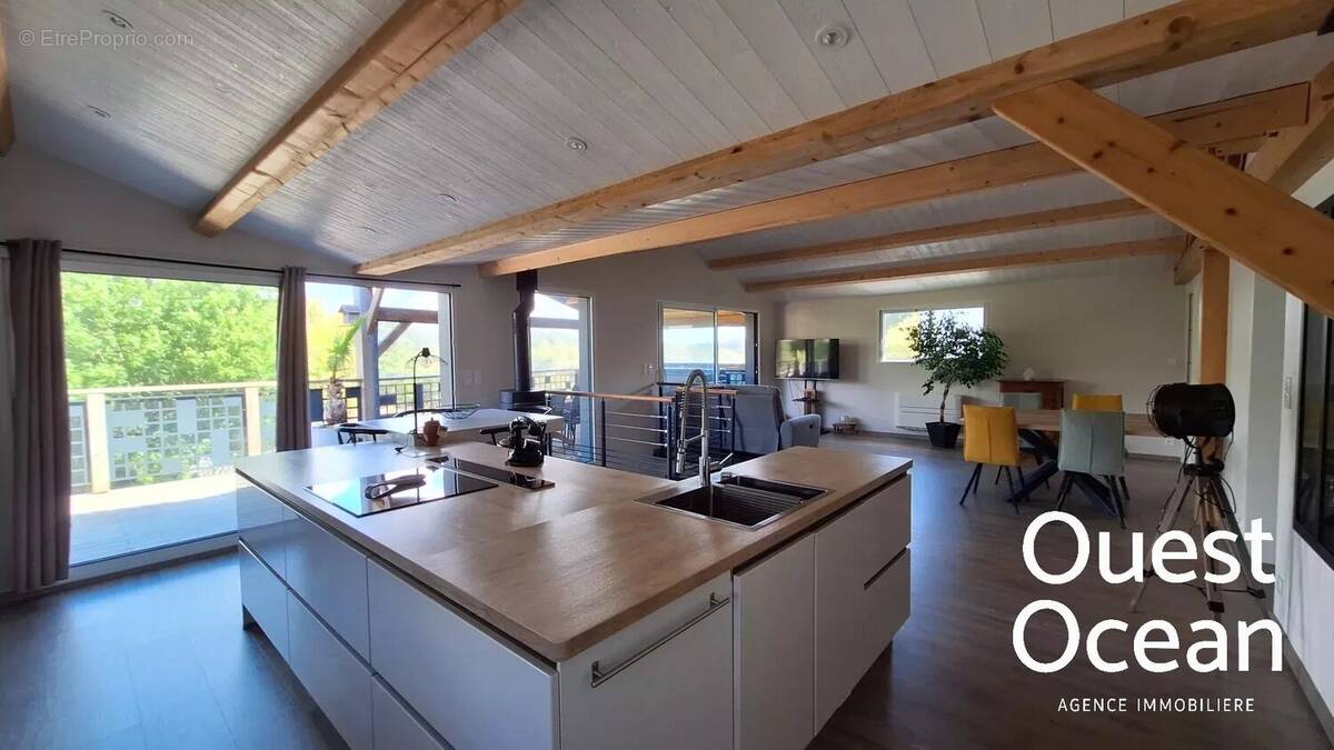 Maison à TALMONT-SAINT-HILAIRE