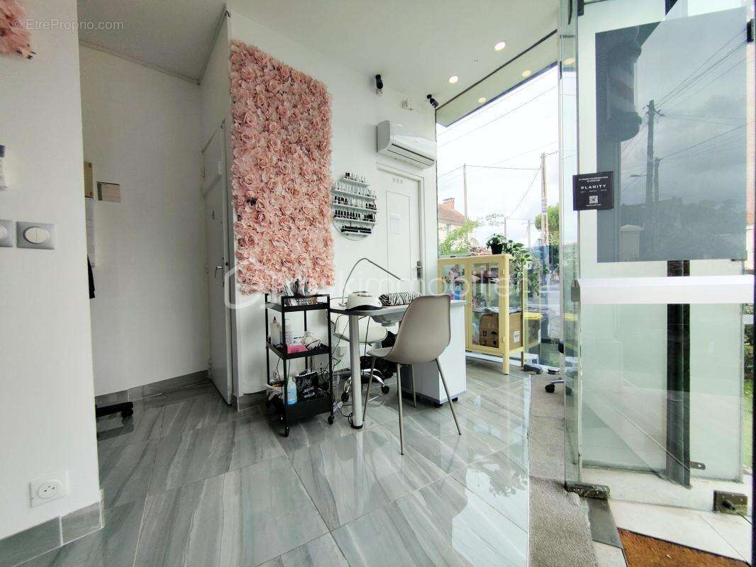 Commerce à RIS-ORANGIS