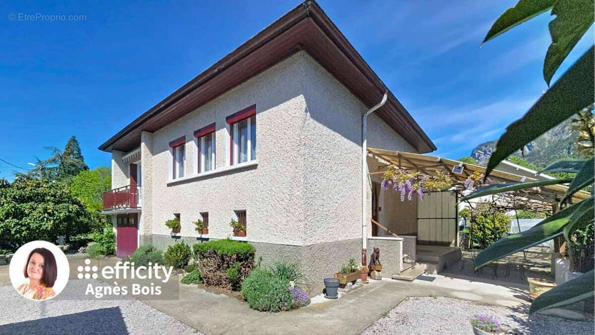 Maison à BONNEVILLE