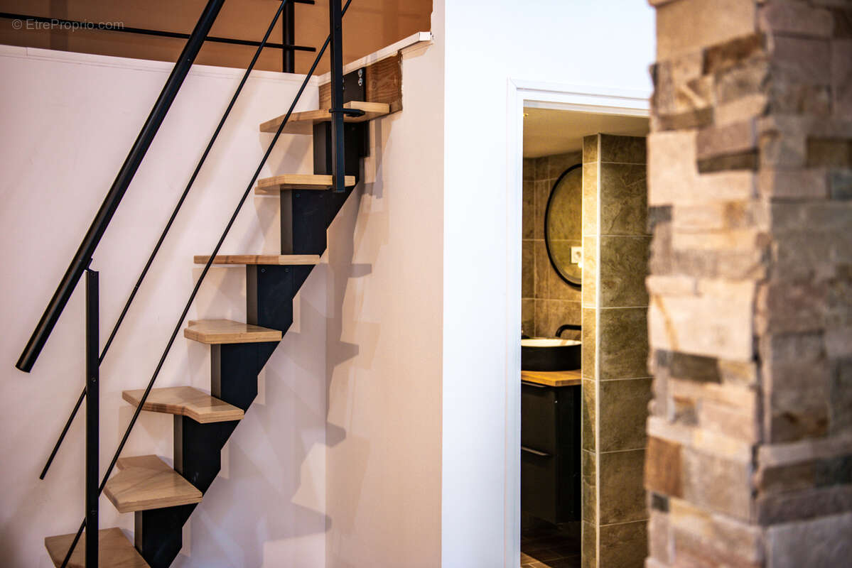 Appartement à MARSEILLE-1E