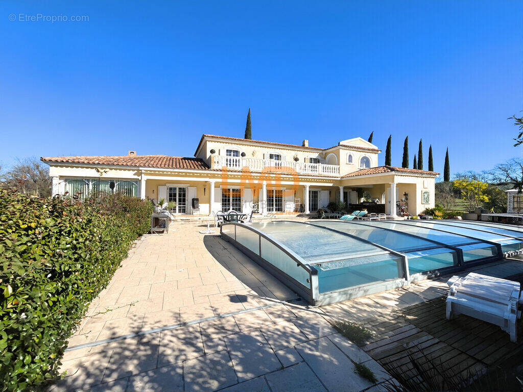Maison à TRANS-EN-PROVENCE
