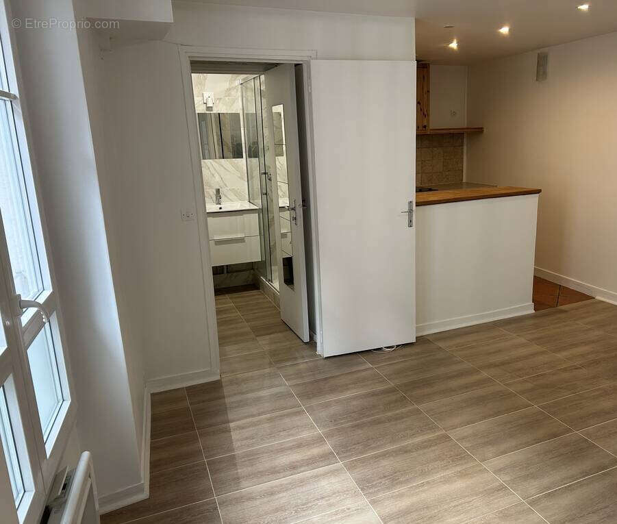 Appartement à PARIS-3E