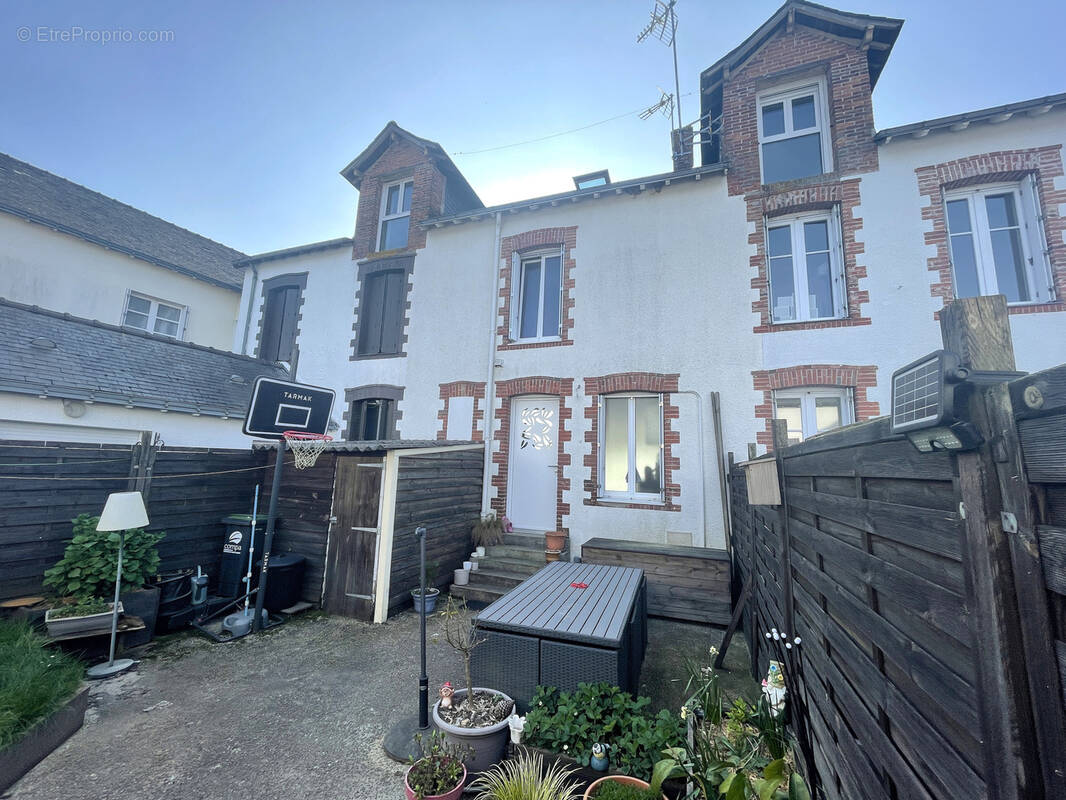 Maison à MOUZEIL