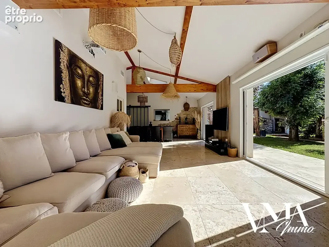 Propriété d'exception de 291m2 sur une parcelle de 3200m2 - photo 18