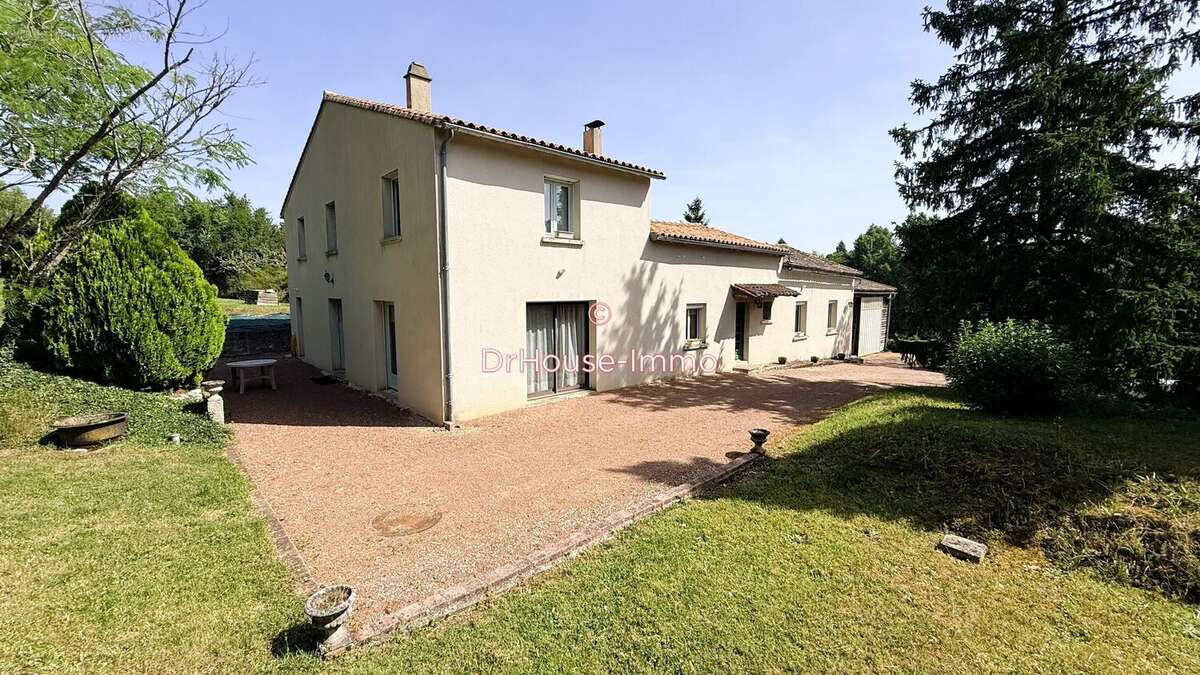 Maison à CELLES-SUR-BELLE