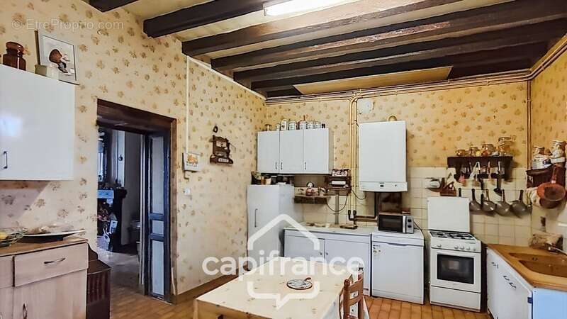 Maison de village louée - 8 pièces LAFITTE SUR LOT (47) - photo 6
