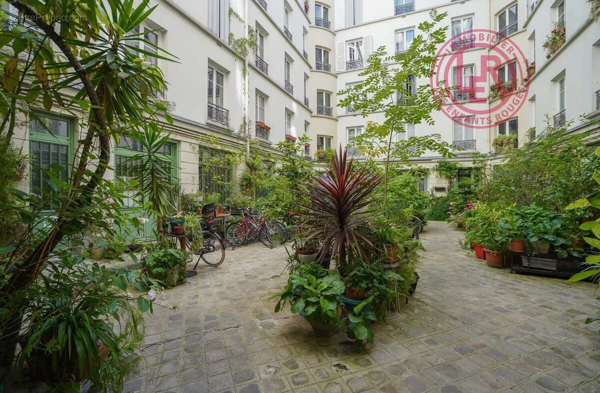 Appartement à PARIS-11E