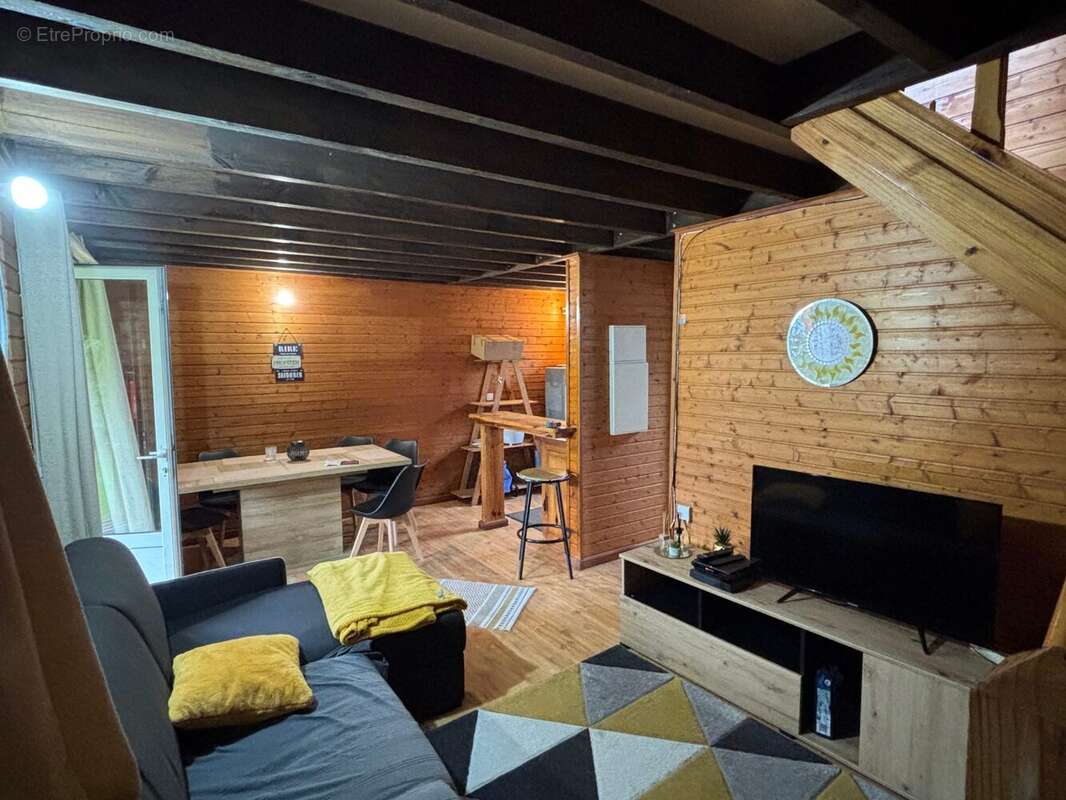 Maison 70 m² à La Plaine-Des-Palmistes  - photo 5