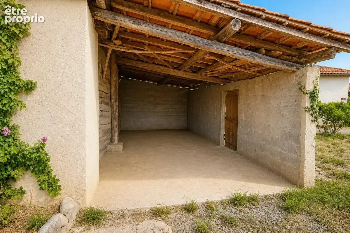 Maison de 130,94 m² à rénover avec dépendances et jardin - photo 13