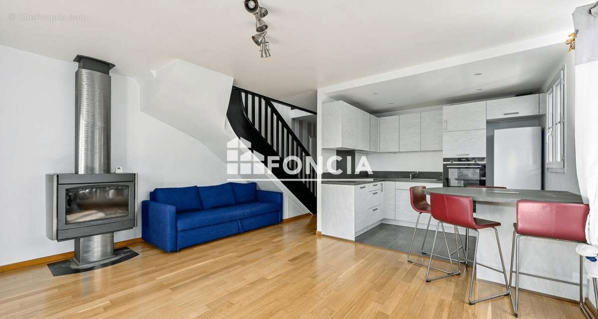 Appartement à LE PLESSIS-ROBINSON