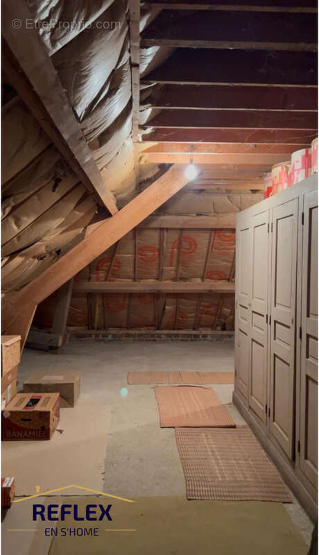 Maison à MARCELCAVE