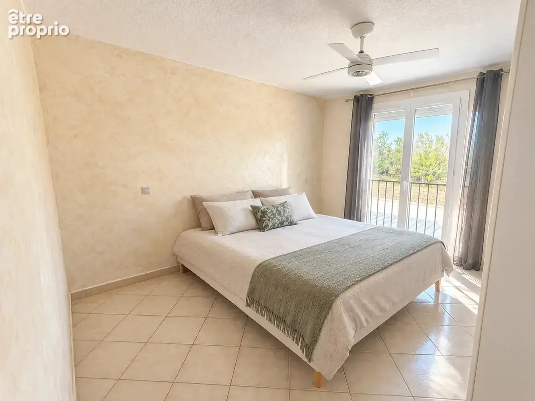 Rare sur le secteur ! Villa avec T2 indépendant, piscine, garage 60 m2 et revenus locatifs. - photo 5