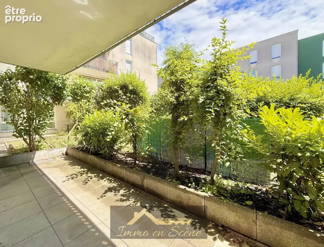 Appartement T3- Terrasse avec places de parking - photo 2