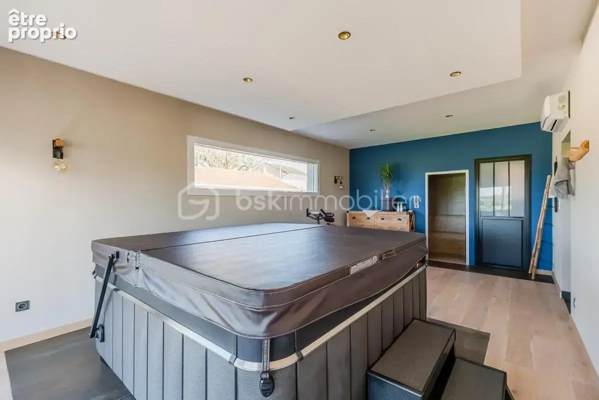 Rare maison plain pied double garage piscine spa et hammam - photo 25